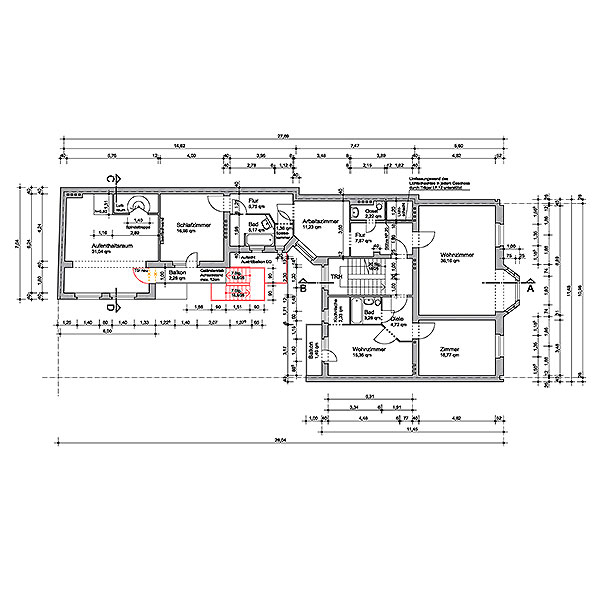 Architektur Grundriss mit rot eingezeichneter Fluchttreppe